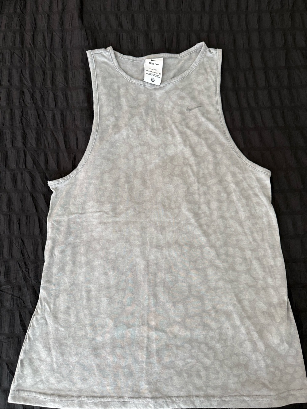 Nike Light Gray Athletic Tank Top with Subtle Pattern